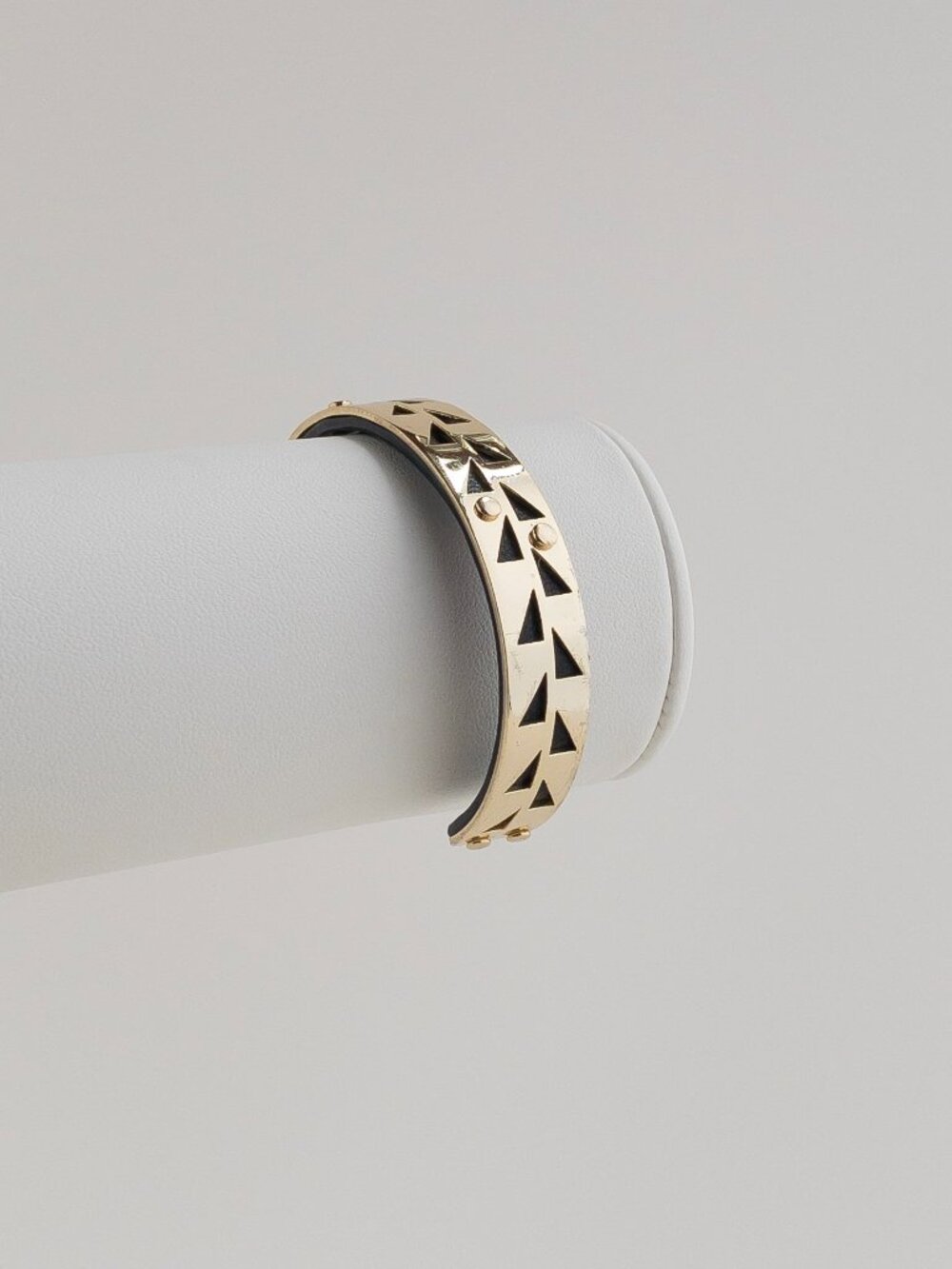 Stella & Dot Addison Cuff Bracelet Black Leather Gold Tone Geometric Cutout
